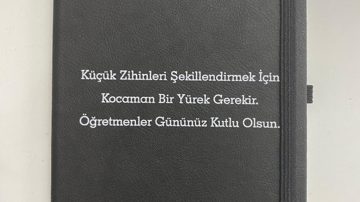 Okul İdaremizin Öğretmenler Günü Dolayısıyla Öğretmenlerimizi Ziyareti